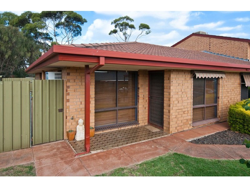 9/27 Epstein Drive, Morphett Vale SA 5162