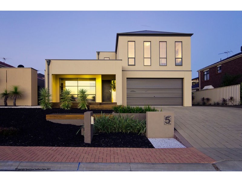 5 Brookside Crescent, Seaford Rise SA 5169