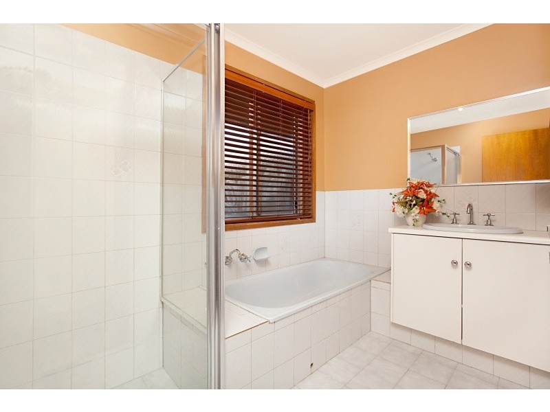 7 Thaxted Court, Morphett Vale SA 5162