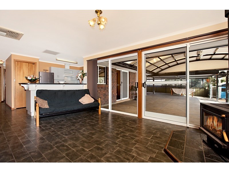 7 Thaxted Court, Morphett Vale SA 5162