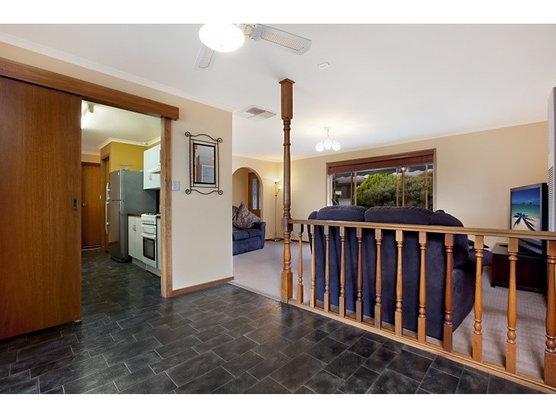 7 Thaxted Court, Morphett Vale SA 5162