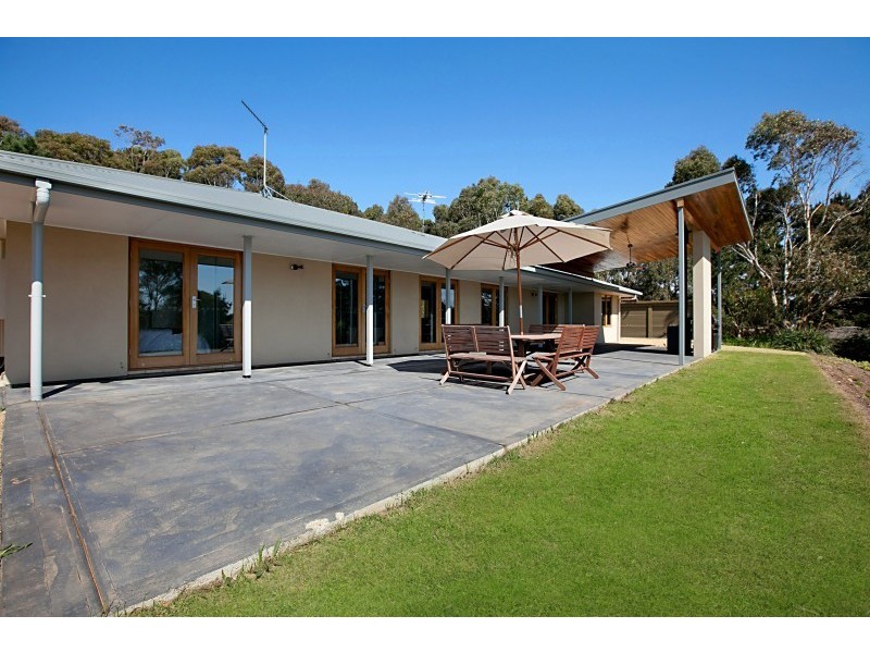 694 Range Road West, Willunga South SA 5172