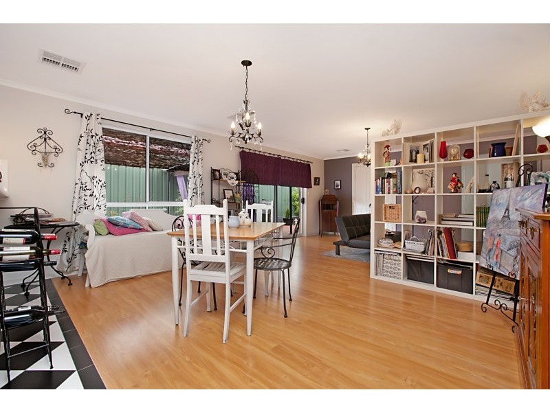 4 Sapphire Way, Aldinga Beach SA 5173