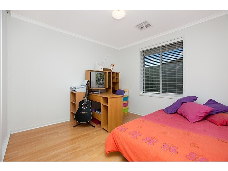 4 Sapphire Way, Aldinga Beach SA 5173