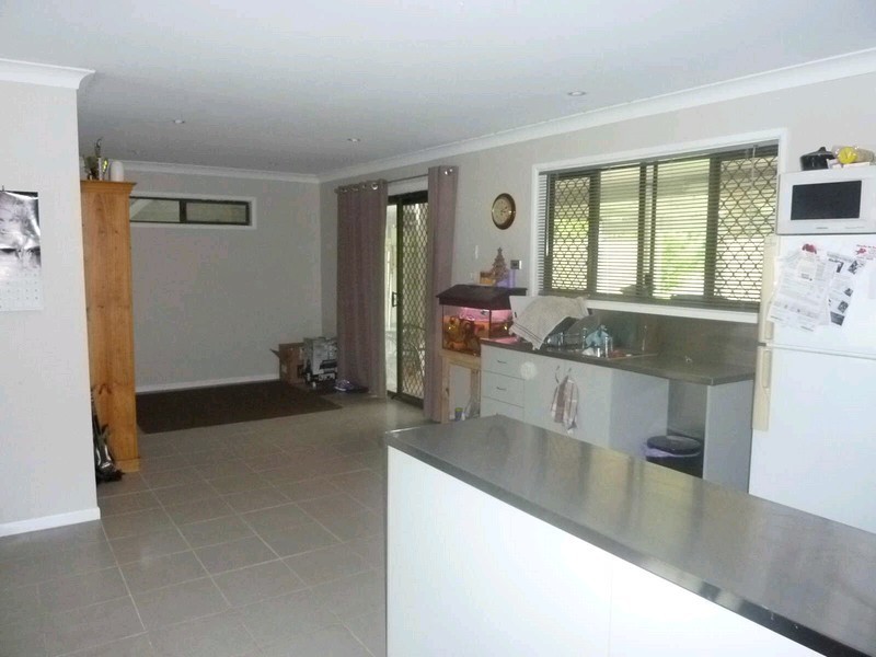 81 South Queensborough Road, Karalee QLD 4306