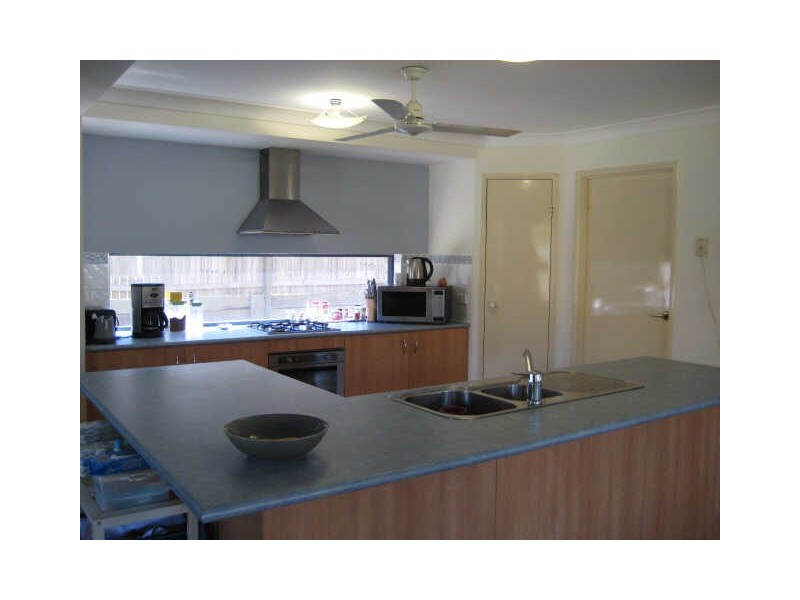 69 Orchard Cres, Springfield Lakes QLD 4300