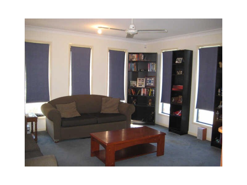 69 Orchard Cres, Springfield Lakes QLD 4300