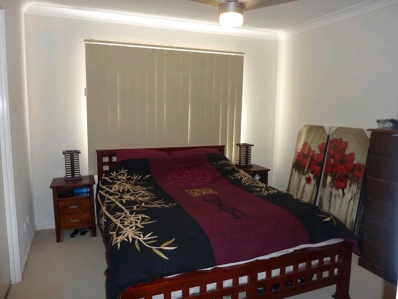 17 Aspect Terrace, Springfield Lakes QLD 4300