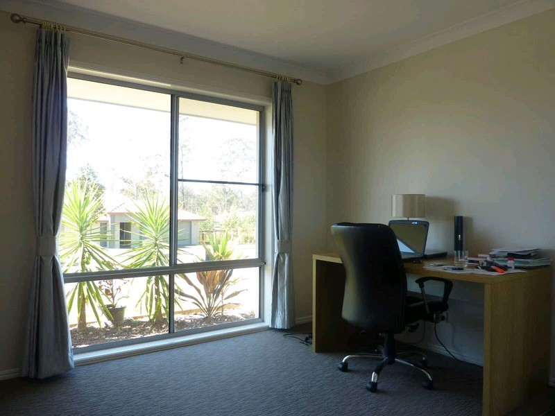 31 Dillion Ave, Augustine Heights QLD 4300