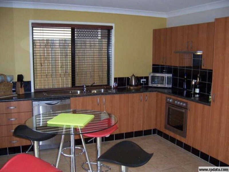 9 Forest Ridge Court, Springfield Lakes QLD 4300