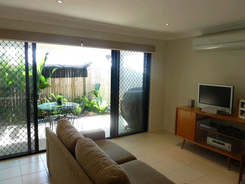 30 Carnarvon Ave, Springfield Lakes QLD 4300