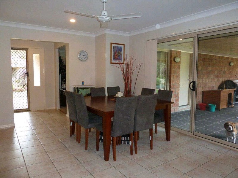 37 Berkshire Place, Springfield Lakes QLD 4300