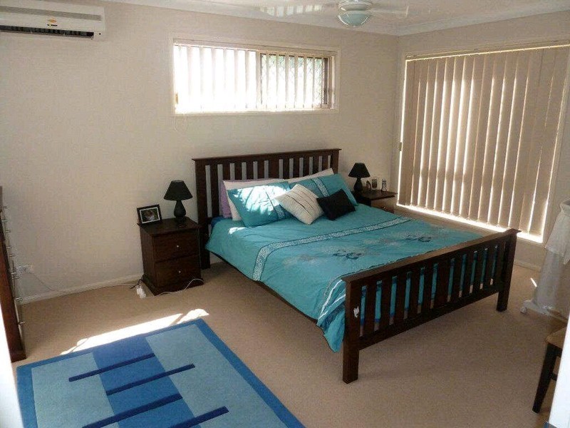 37 Berkshire Place, Springfield Lakes QLD 4300