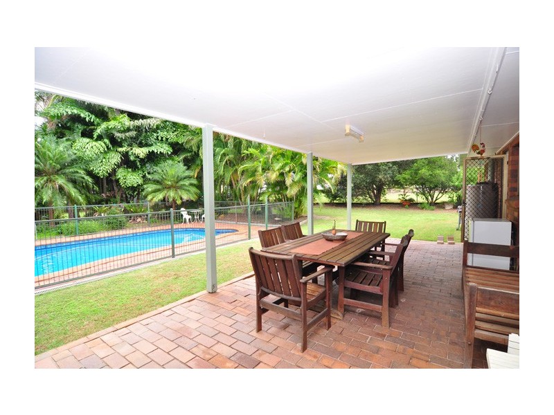8 Kertes Road, Camira QLD 4300