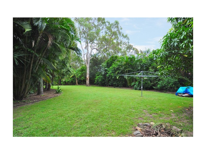8 Kertes Road, Camira QLD 4300