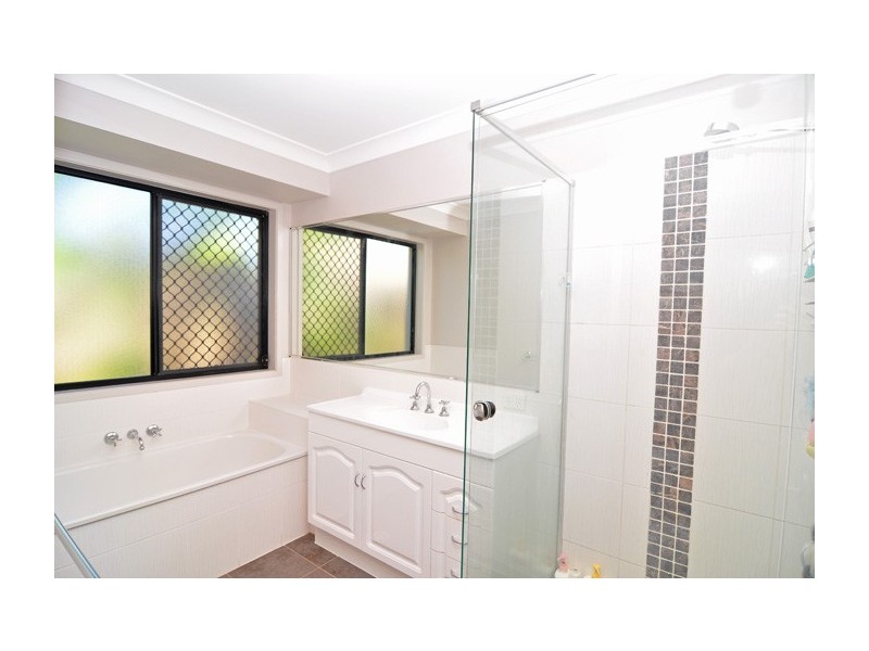 17 McDermott Street, Augustine Heights QLD 4300