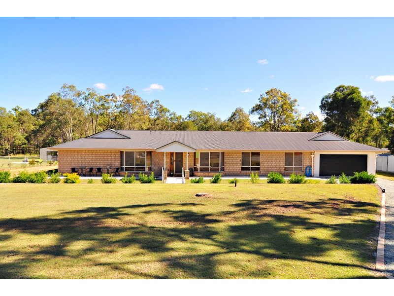 24 Jamboree Close, Greenbank QLD 4124