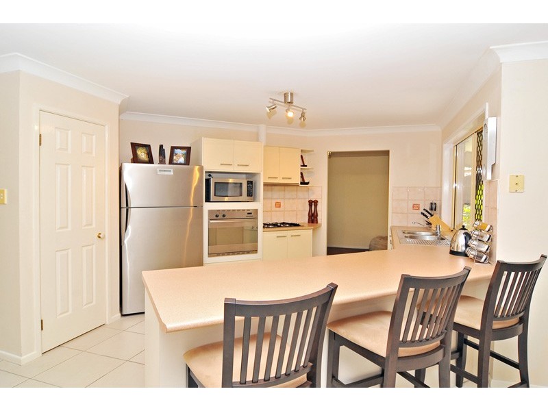 12 Maple  Avenue, Camira QLD 4300