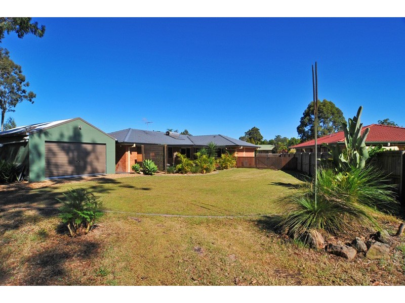 12 Maple  Avenue, Camira QLD 4300