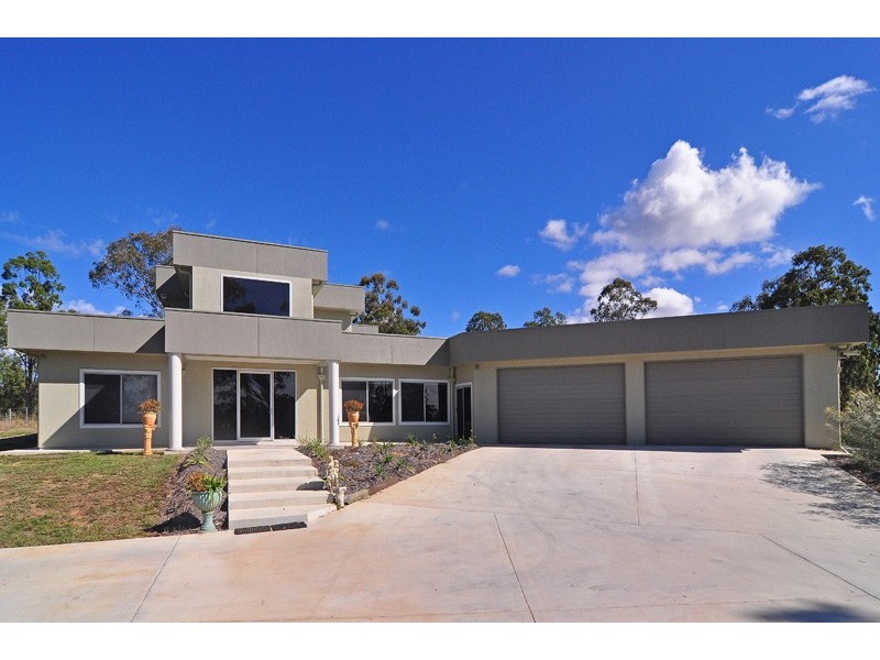 168 Spinebill Drive, Greenbank QLD 4124