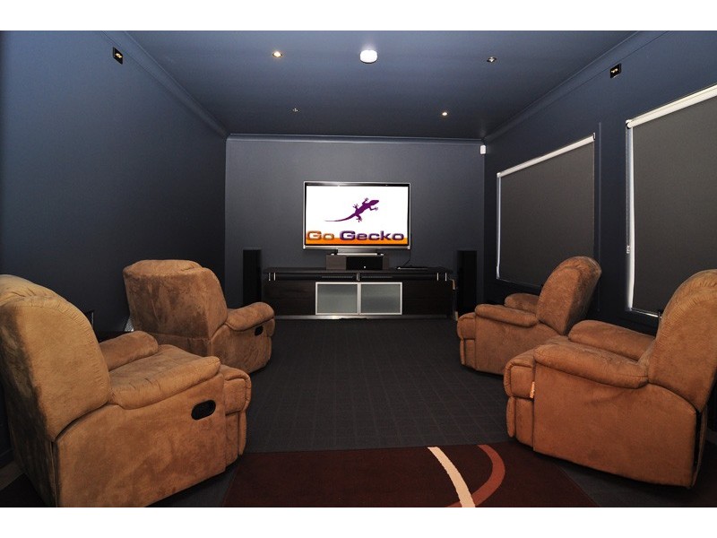 168 Spinebill Drive, Greenbank QLD 4124