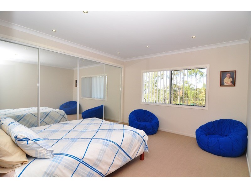 168 Spinebill Drive, Greenbank QLD 4124