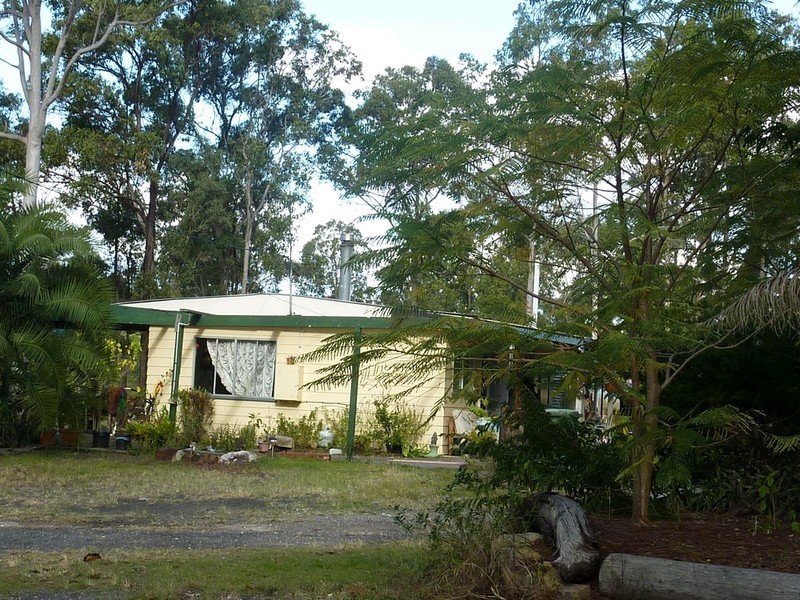 28 Pakenham Street, Greenbank QLD 4124