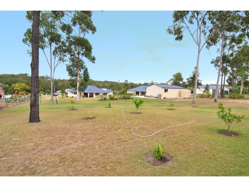 39 Scribbly Gum Court, New Beith QLD 4124