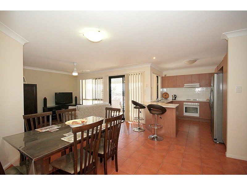 37 Lloyd Bird Crescent, Springfield Lakes QLD 4300