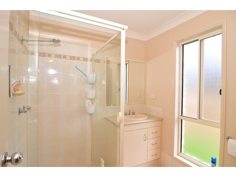 16 Dove Place, Springfield QLD 4300