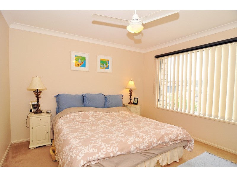 16 Dove Place, Springfield QLD 4300