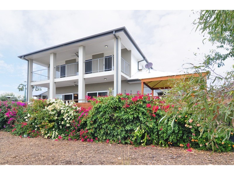 1 Riverine Drive, Springfield Lakes QLD 4300