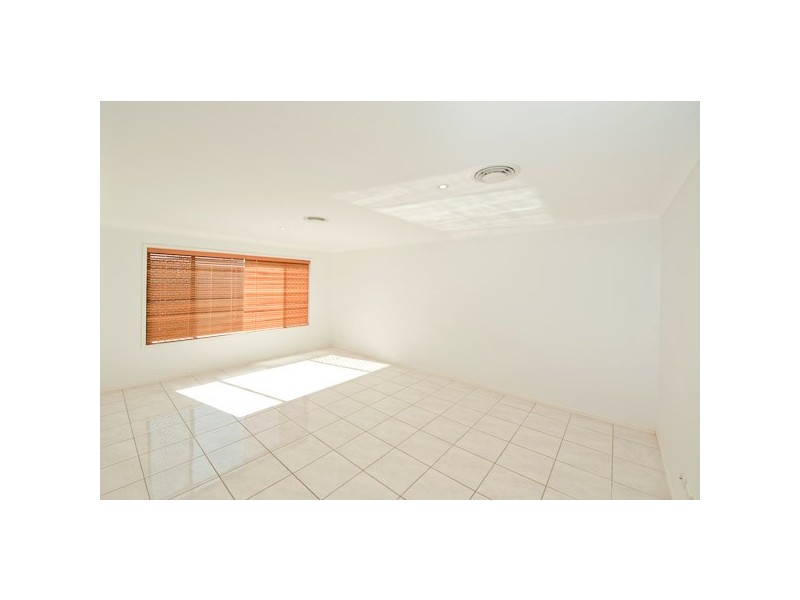 30 Admiral Crescent, Springfield Lakes QLD 4300