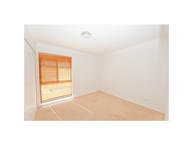 30 Admiral Crescent, Springfield Lakes QLD 4300