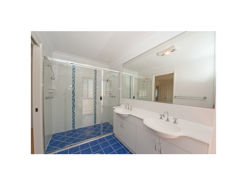 30 Admiral Crescent, Springfield Lakes QLD 4300