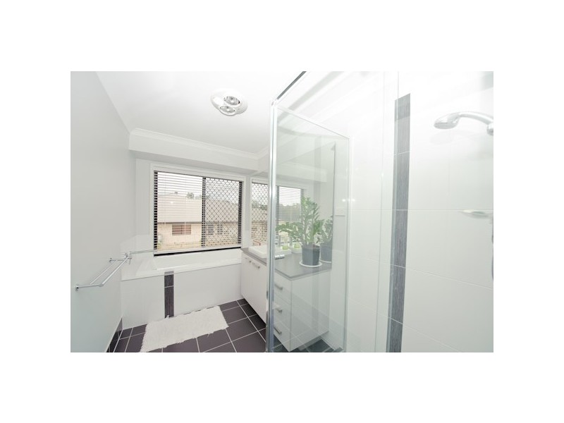 19 Bluewing Court, Greenbank QLD 4124