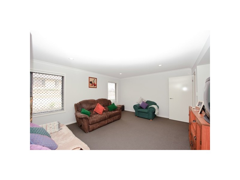 19 Bluewing Court, Greenbank QLD 4124