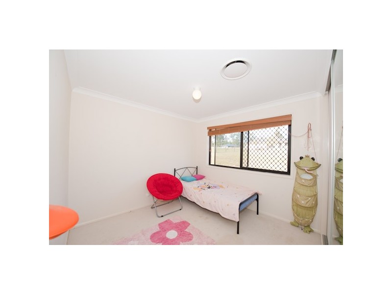 87 Marsh Bird Drive, New Beith QLD 4124