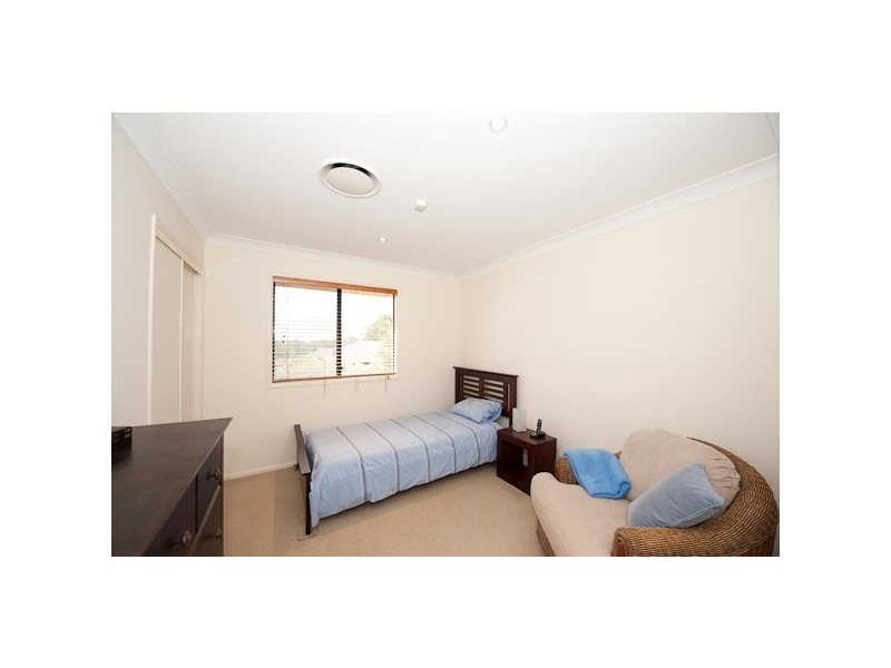 50 Jezabel Drive, Springfield Lakes QLD 4300