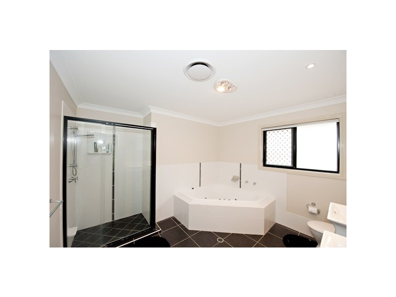 36 Speckled Circuit, Springfield Lakes QLD 4300