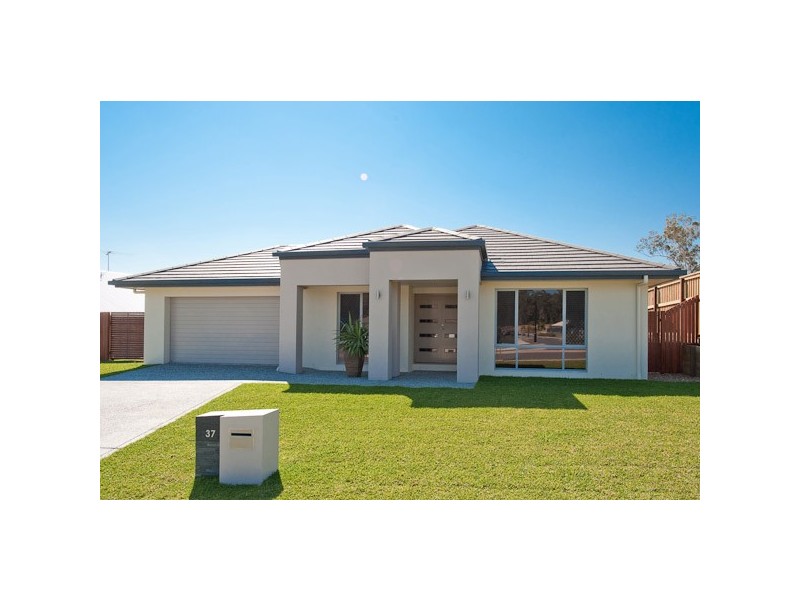 37 Trinity Crescent, Augustine Heights QLD 4300
