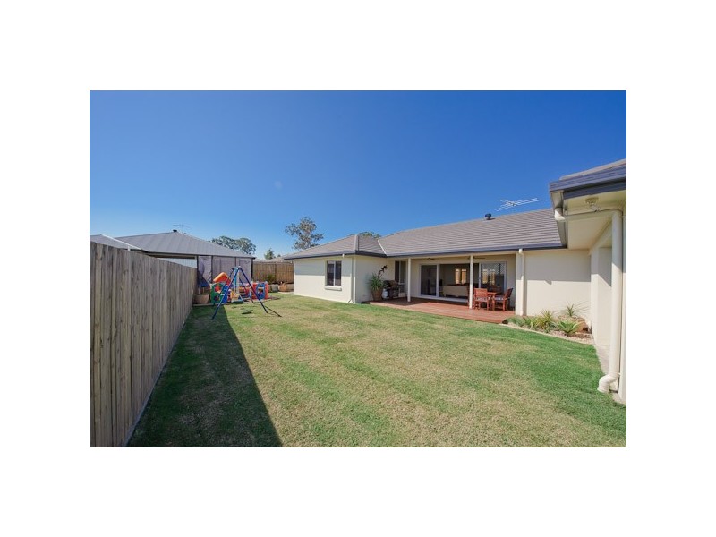 37 Trinity Crescent, Augustine Heights QLD 4300