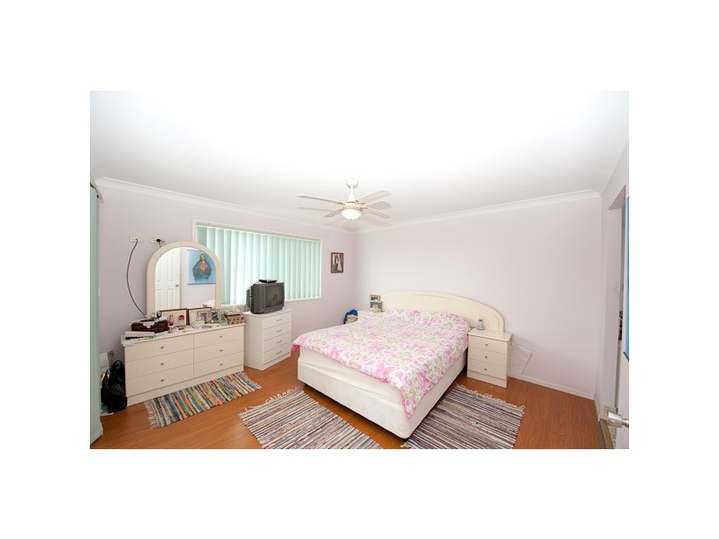 13 Flora Link, Springfield Lakes QLD 4300