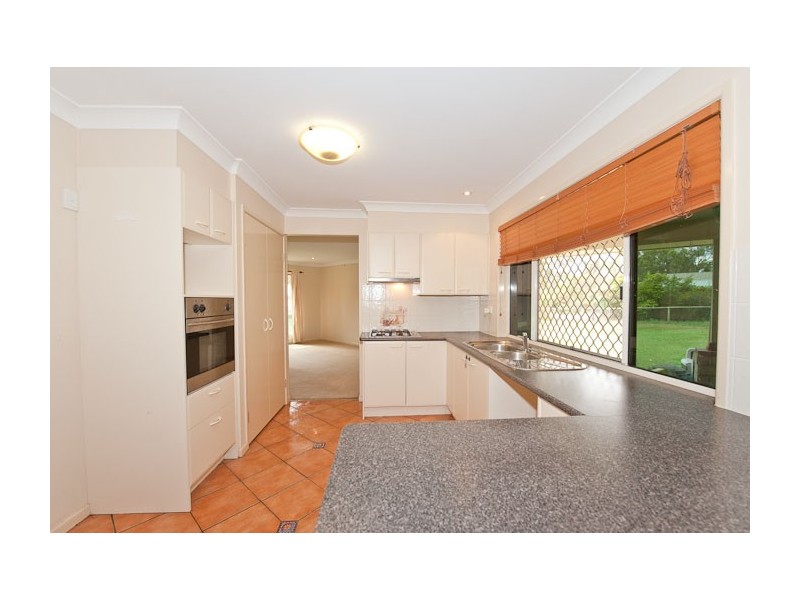 19 Dungaree Drive, New Beith QLD 4124