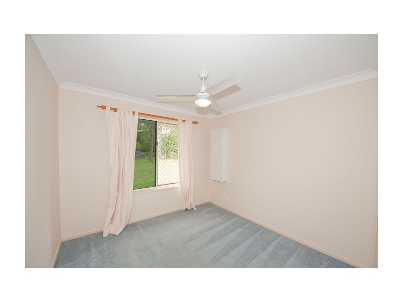 19 Dungaree Drive, New Beith QLD 4124