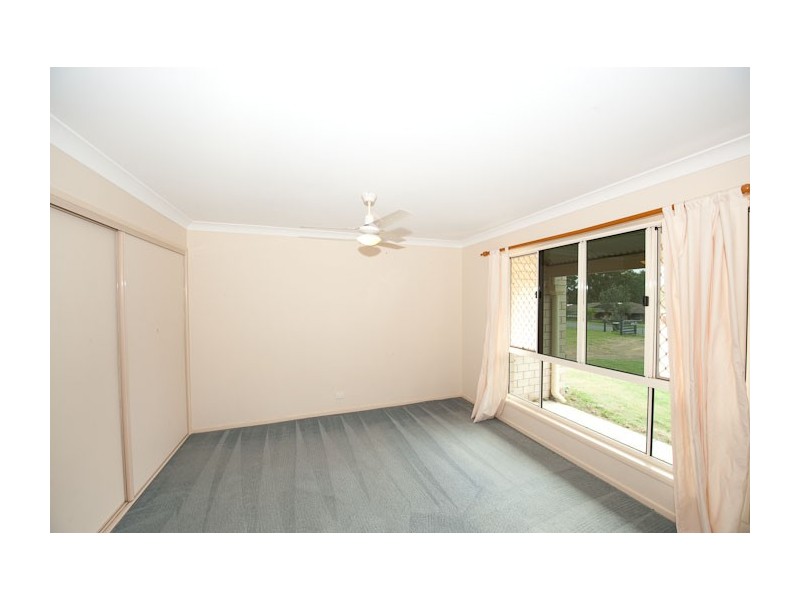 19 Dungaree Drive, New Beith QLD 4124