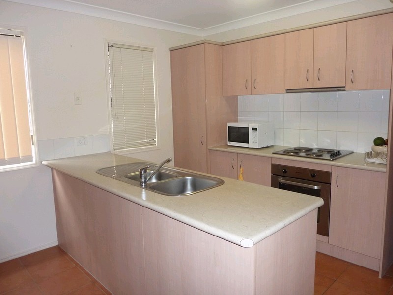 12/13 Springfield College Drive, Springfield QLD 4300