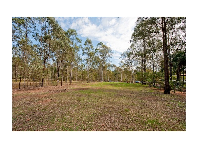 145 Backwater Road, Greenbank QLD 4124
