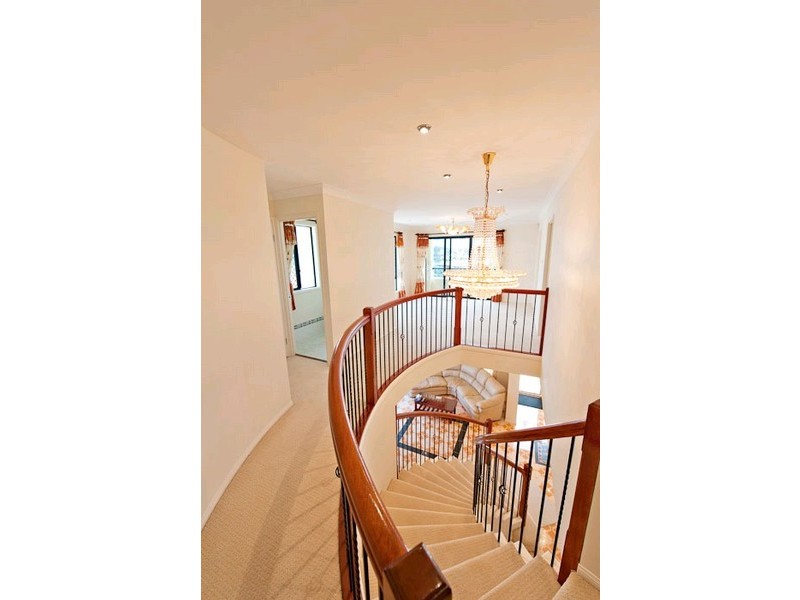 11 Fontana Way, Springfield Lakes QLD 4300