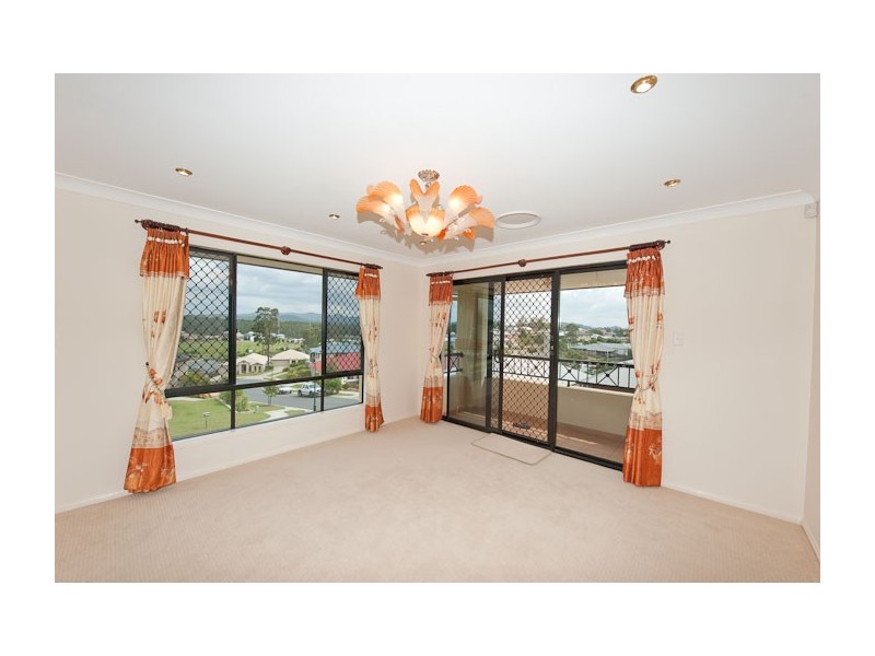 11 Fontana Way, Springfield Lakes QLD 4300